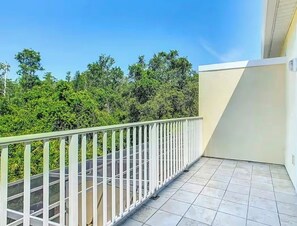 Property grounds - Beautiful Vacation Home Near Disney  3BR 3BA Family Friendly (Clermont)