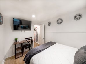 Desk, iron/ironing board, free WiFi, bed sheets