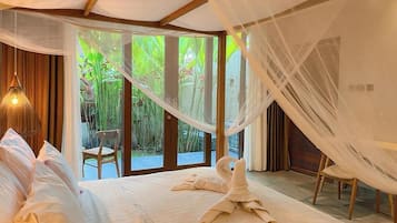 Deluxe Double Room, Garden View | Desk, WiFi (free)