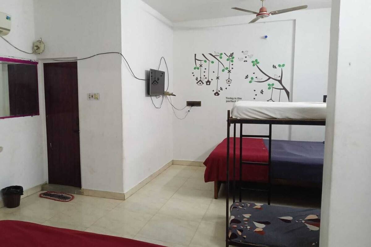 Family Quadruple Room | Free WiFi