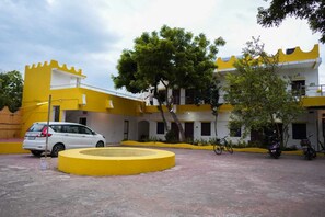Exterior - Coco Land Swimming & Pool (Puducherry)