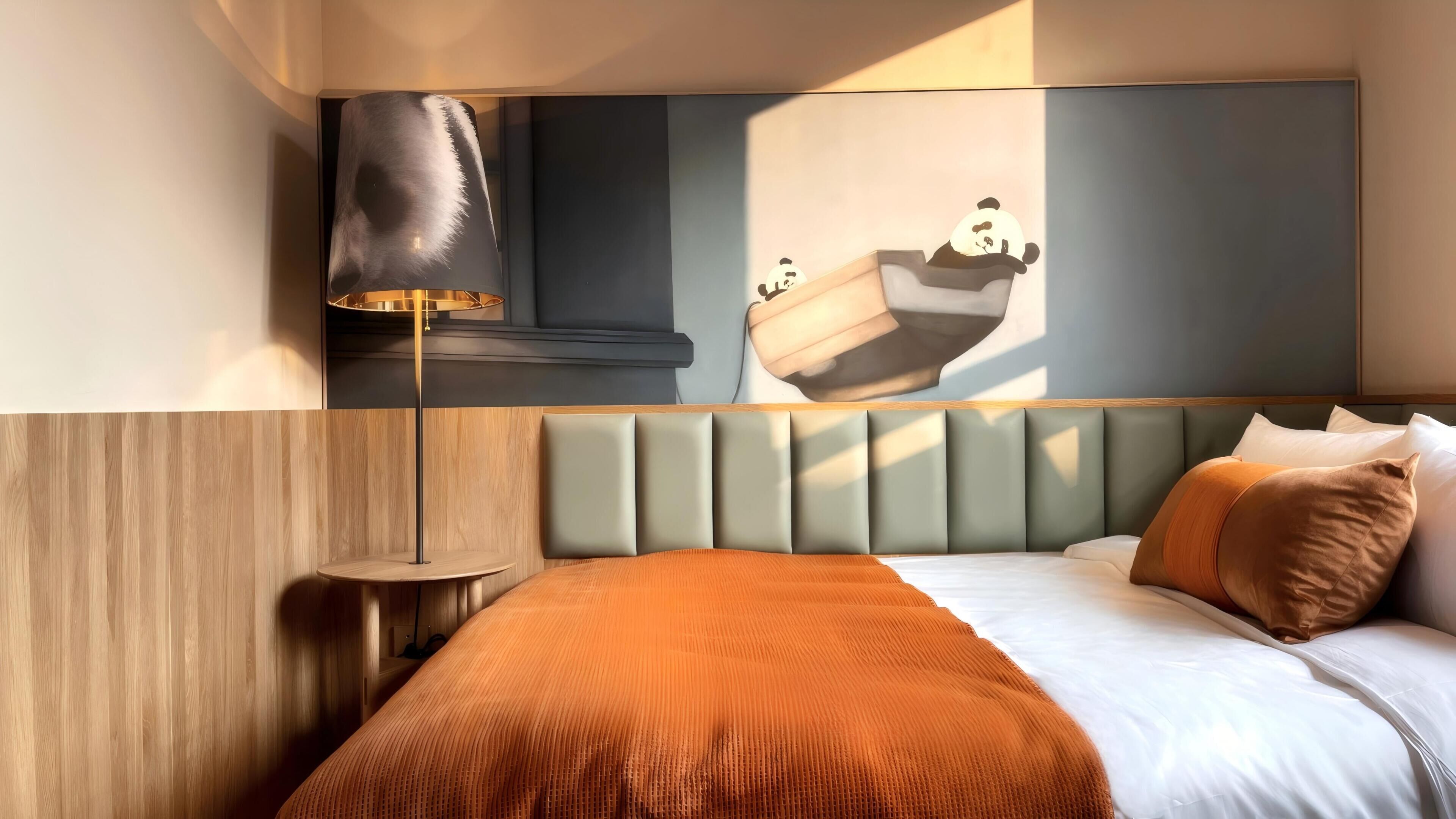 Superior Single Room, City View | Desk, laptop workspace, blackout curtains, soundproofing