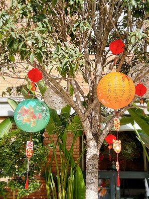 Exterior detail - P d PANDA HOTEL (Chengdu)