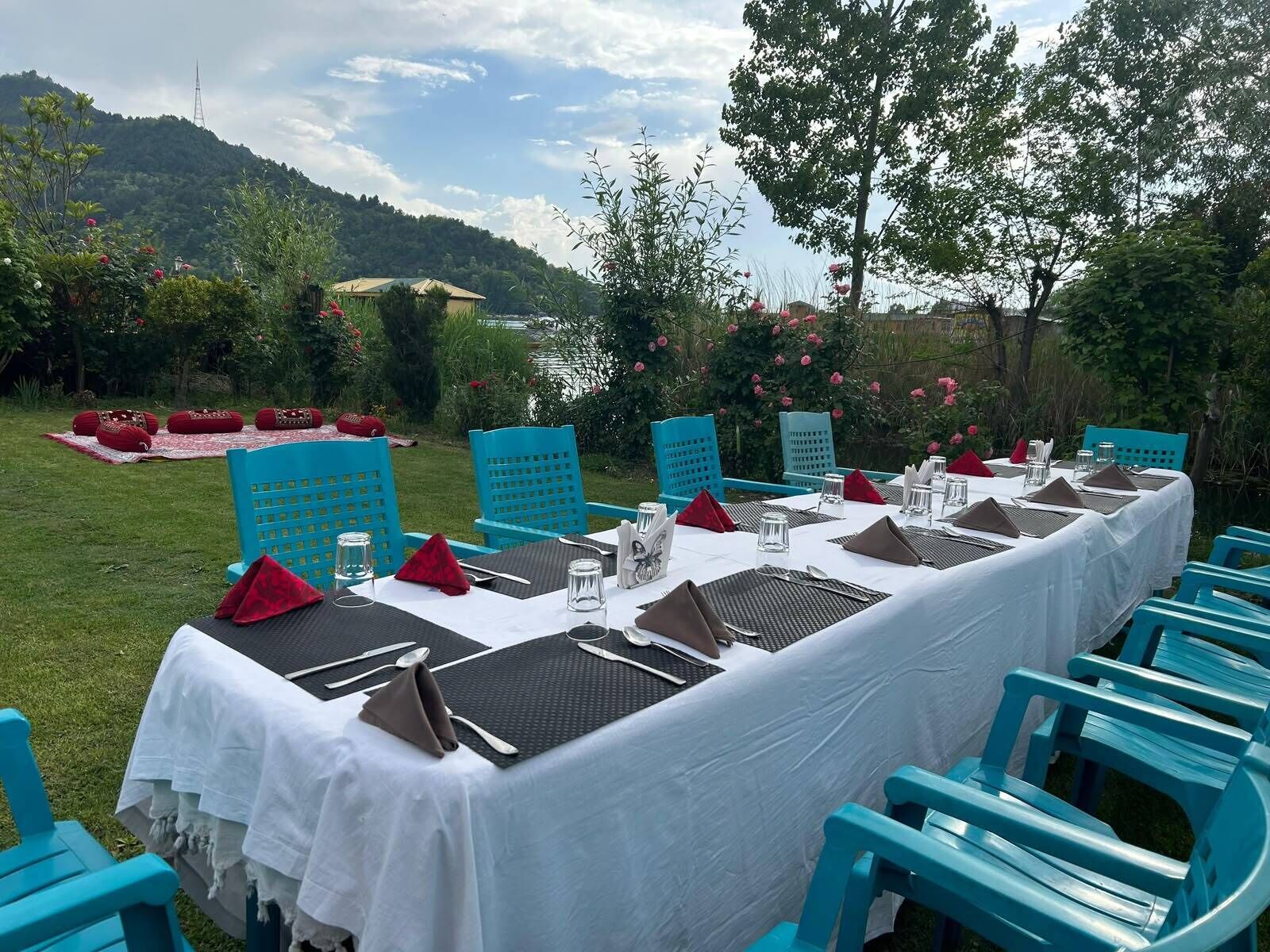 Area banquet outdoor