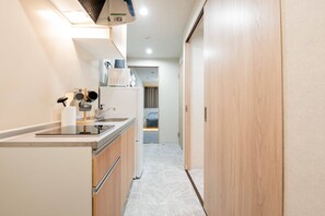 Family Quadruple Room, City View | Private kitchen - b&Kuromon 4 (Chuo  Ward)