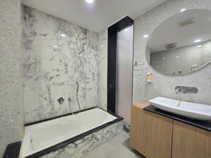 Suite, City View | Bathroom | Hair dryer, towels, soap, shampoo - Hotel Asopalav By Harmony Junagadh (Junagadh)