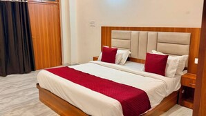 Quarto casal ou duplo | Ferros/tábuas de passar roupa, Wi-Fi de cortesia