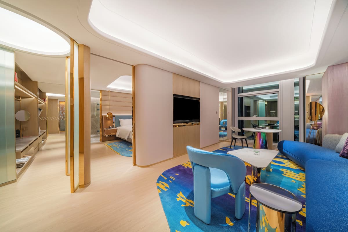 Studio Suite Elite, 1 giường cỡ king, phòng tắm riêng, quang cảnh thành phố | Két bảo mật tại phòng, khu vực làm việc phù hợp cho laptop 