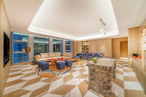 Presidential Suite, 2 Bedrooms, Private Bathroom, City View | Lobby