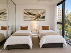 Iron/ironing board, free WiFi, bed sheets - Burleigh Beach Views | Pool, Gym & Parking (Burleigh Heads)