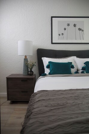 Room - Cozy studio in fantastic Los Angeles with refreshing AC (Los Angeles)