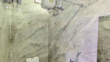 Shower, free toiletries, towels, soap