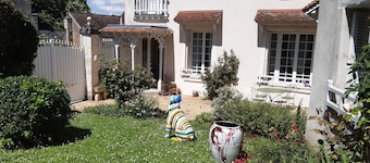 La Reverie, a 6-bedroom home