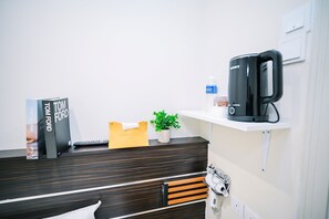 Standard Single Room | Interior - Swing & Pillows @ Sungei Wang Bukit Bintang (Kuala Lumpur)