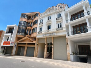 Front of property - Collection O Loc Binh Hotel Near Da Lat Market (Da Lat)