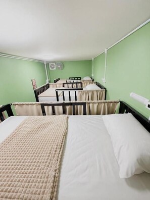6 Bunk Bed in Mixed Dormitory Room