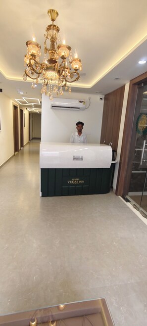 Reception - Hotel Vedas Inn (Gwalior)