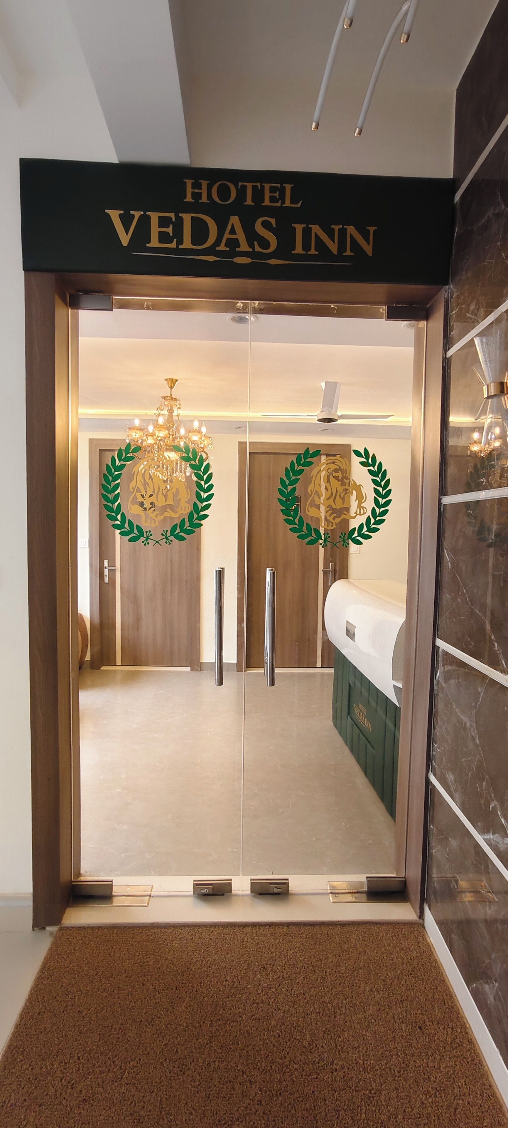 Entrée de l’hébergement