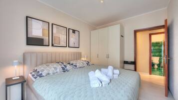 Apartemen Keluarga, 2 kamar tidur, microwave, tepi danau (Emotion Lake Lugano with direct lake)