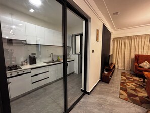 Appartement, 2 slaapkamers, uitzicht op de binnenplaats | Woonruimte