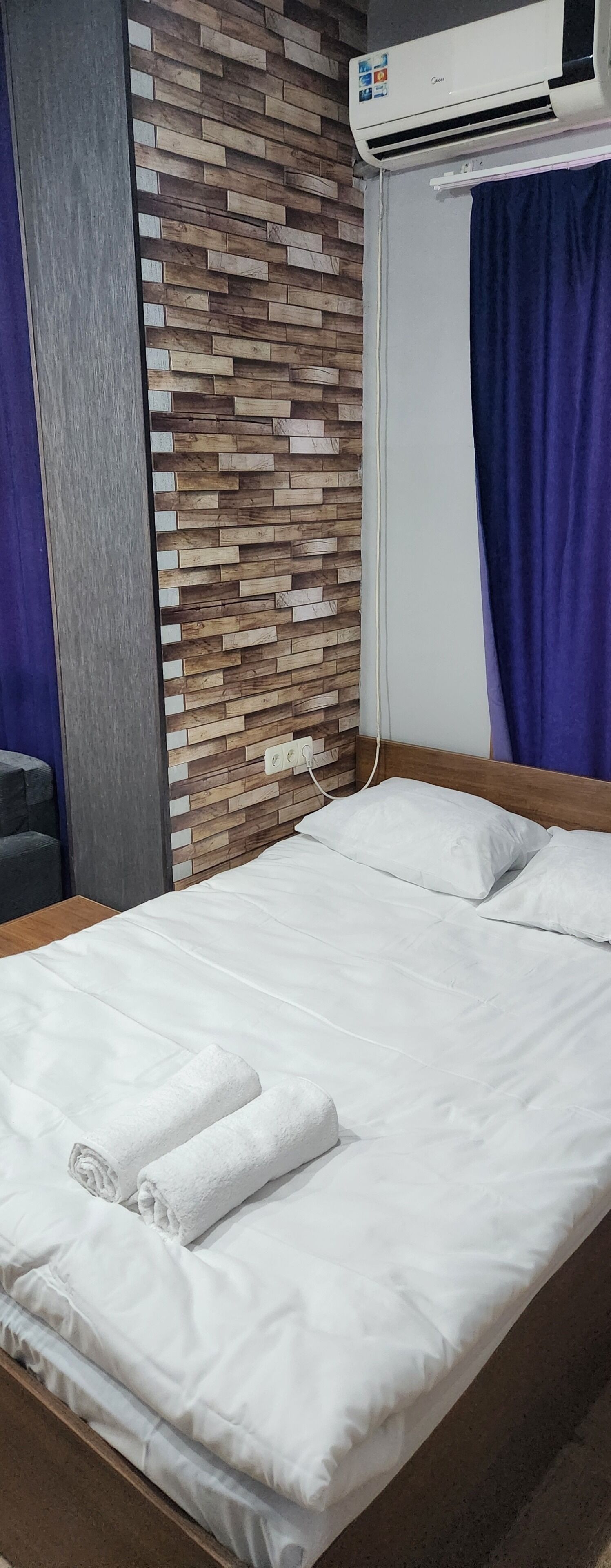 Luxury Quadruple Room, Balcony, City View