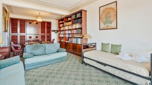 Unclassified image, 5 of 30, button - [Casa Azzurra] Terrace/Seaview (Lerici)