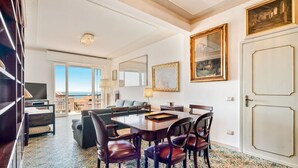 Unclassified image, 4 of 30, button - [Casa Azzurra] Terrace/Seaview (Lerici)