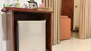 Habitación doble Deluxe, vista al jardín | Interior
