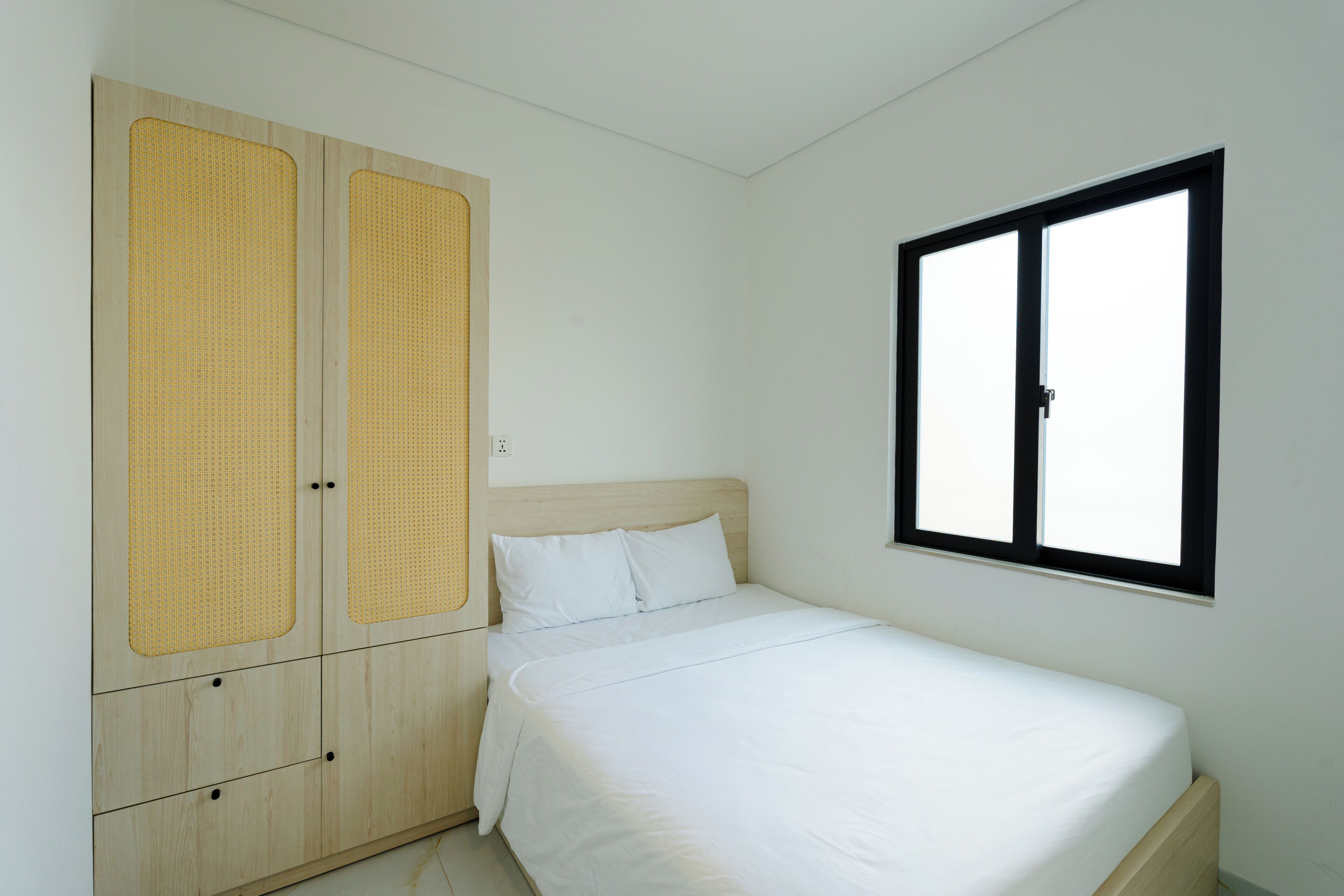 Apartment, 2 Bedrooms, Balcony, City View | Desk, WiFi (free), bed sheets