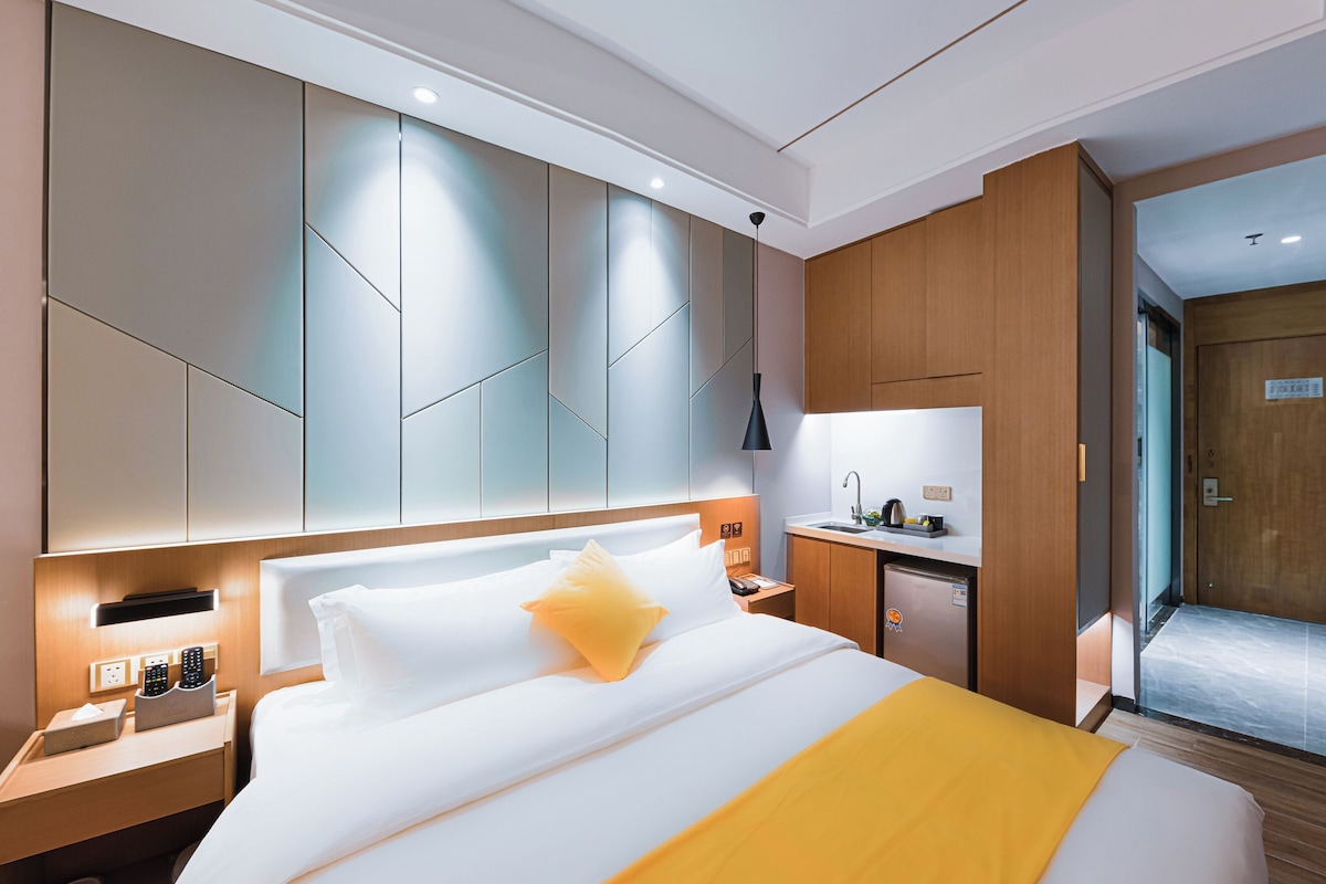 Chambre Simple Classique, vue ville | Rideaux occultants, fer et planche à repasser, Wi-Fi gratuit