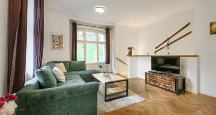 Villa Benedikt | Entire House with 3 Apartments in Bad Gastein