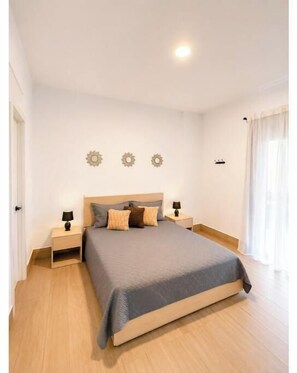 Iron/ironing board, WiFi, bed sheets - Vrbo Property (Punta Cana)