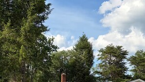 Exterior - Cozy RV Getaway / Sleeps up to 6/15 Min to DC / EV (Alexandria)