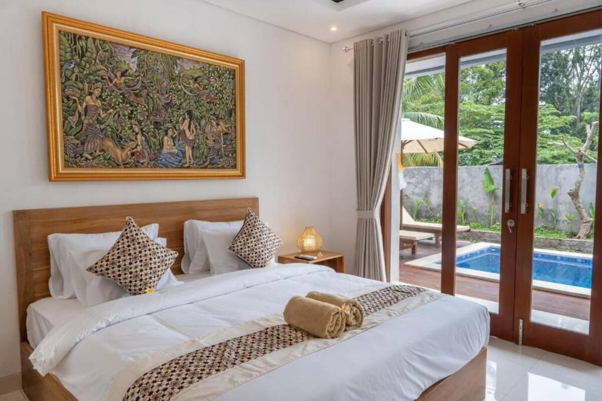 Deluxe Double Room, Pool View