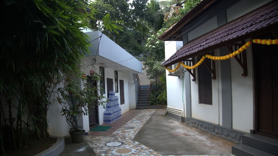 Pop Tavern Kerala house