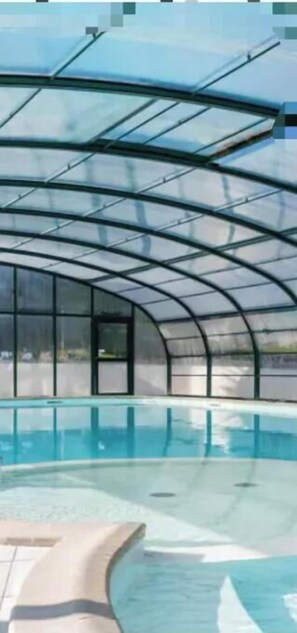 Pool - Vrbo Property (Houlgate)