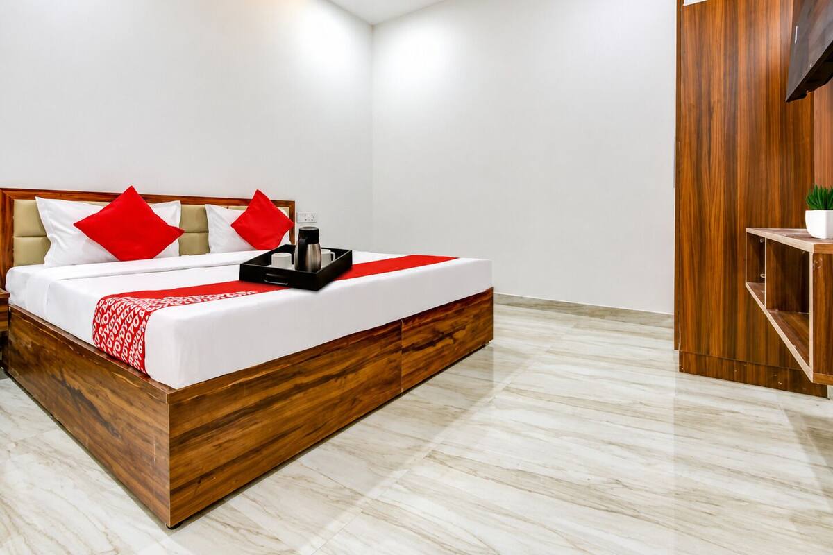 Comfort Double Room | Laptop workspace, WiFi (free)
