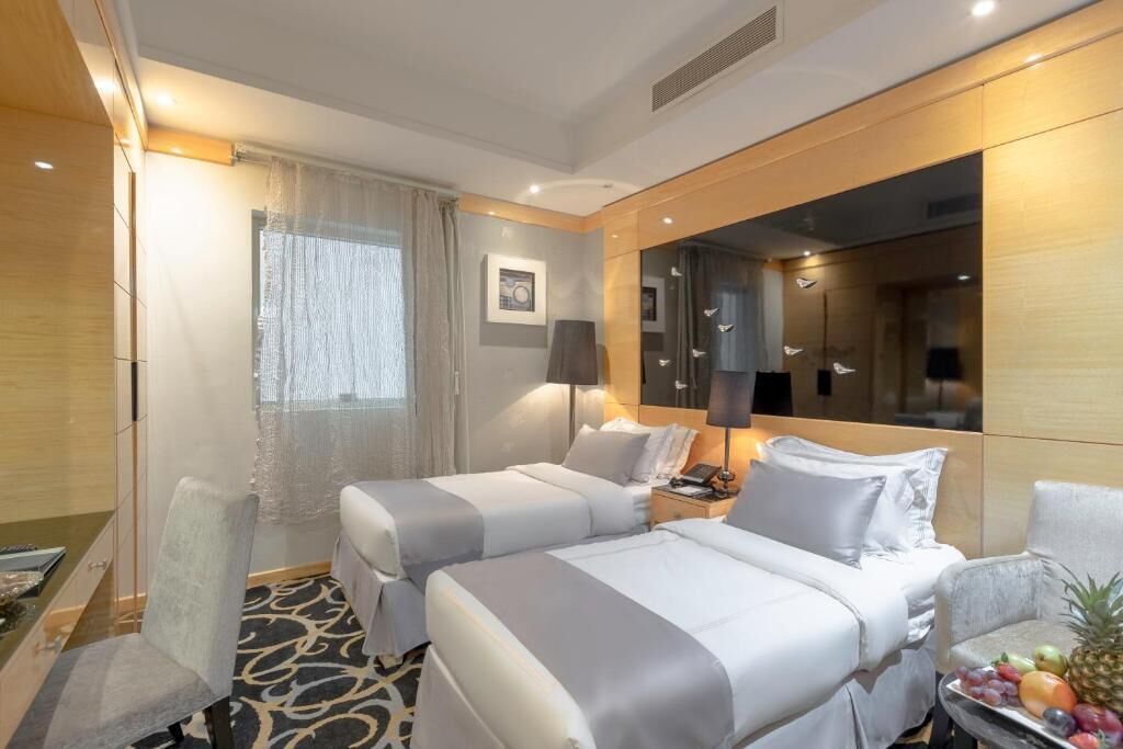 Double or Twin Room | WiFi (free)