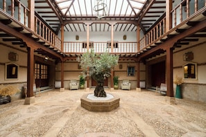 Interior - HOSPEDERÍA ALMAZARA DEL MARQUÉS (Viso del Marqués)