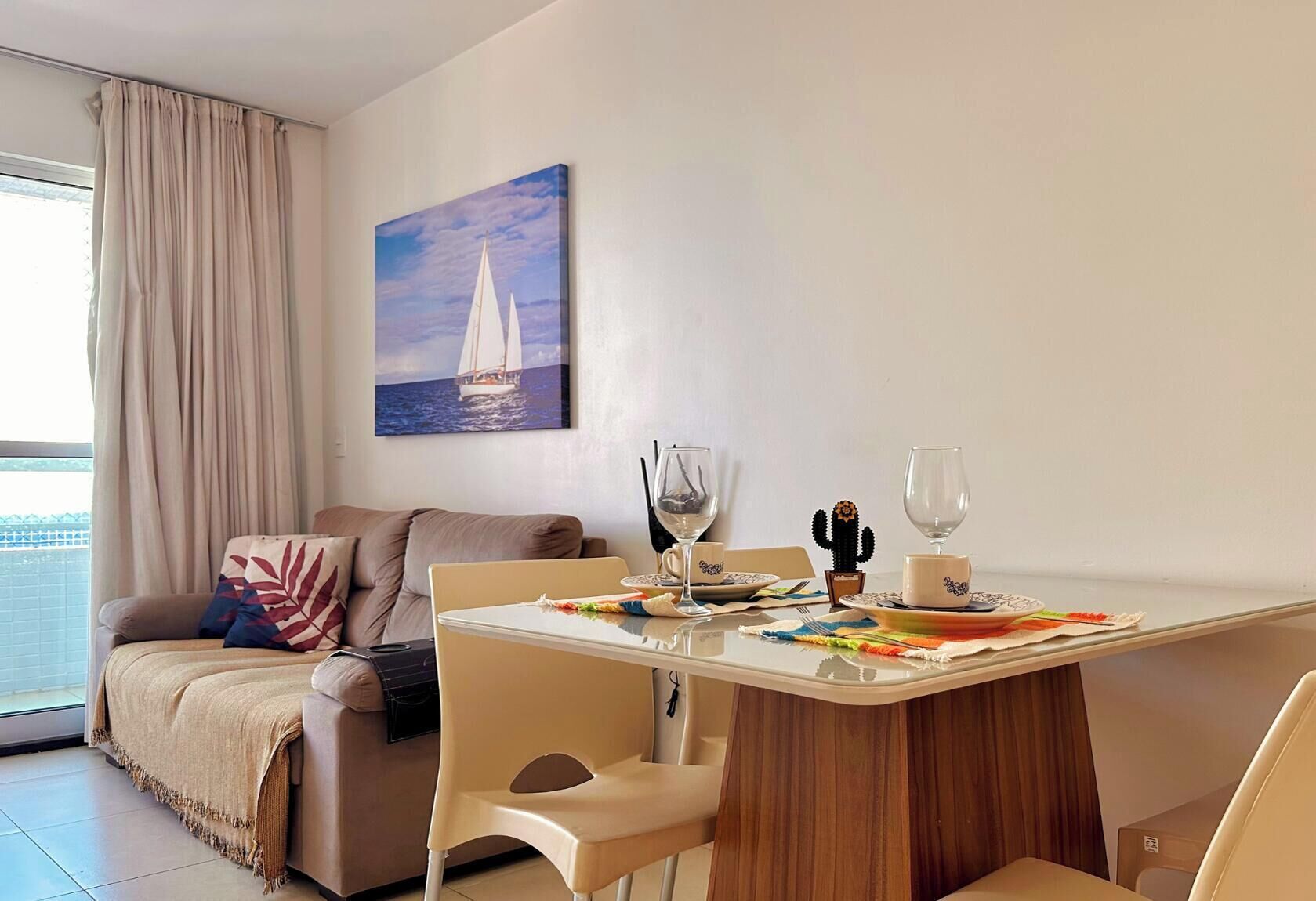Apartment | Dining room