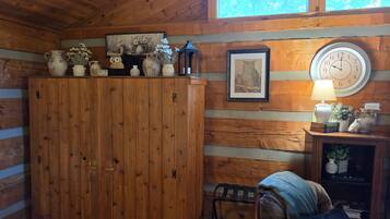 House | 1 bedroom, high-speed internet