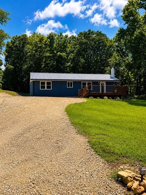 Exterior - 3-bedroom/2 bath house in Van Buren MO located on the Current River (Van Buren)