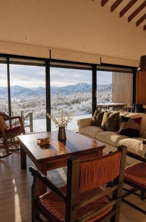 Living area - Mountain Home in a Gated Community | Views and Forest (San Martín de los andes)