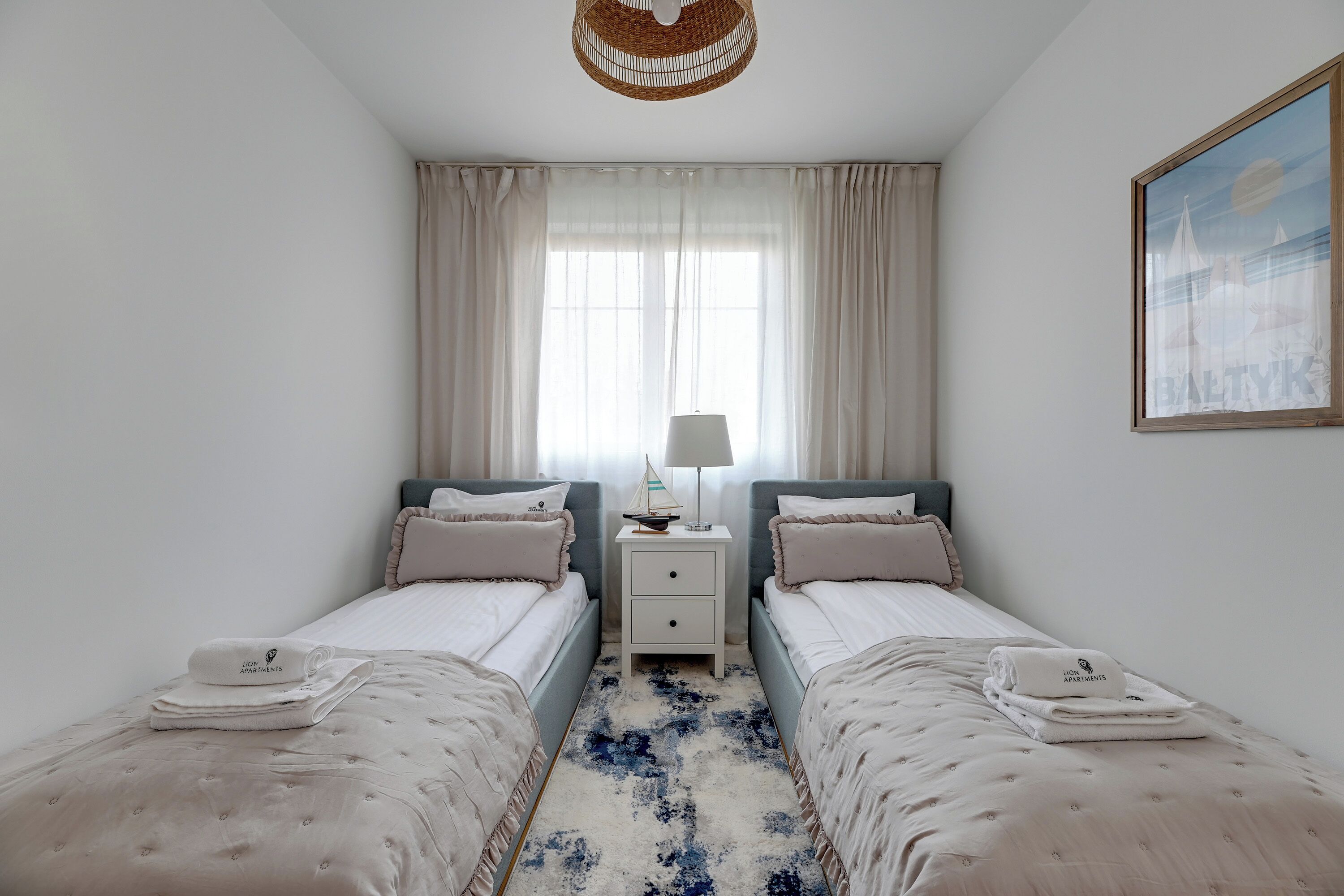 Apartamento familiar, balcón | Ropa de cama de alta calidad, tabla de planchar con plancha, wifi gratis