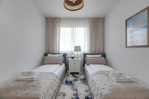 Apartament familiar, balcó | Roba de llit d'alta qualitat, planxa i posts de planxar i wifi gratuïta 