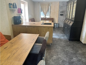 Dining - "Unter sich" Vacation Home – A Getaway for Family & Friends in the Thuringian Forest (Georgenthal)