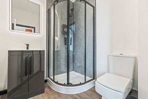 Kahden hengen huone | Kylpyhuone