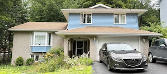 Beautiful 2-bedroom basement in quaint Bedford perfect for relaxing stays