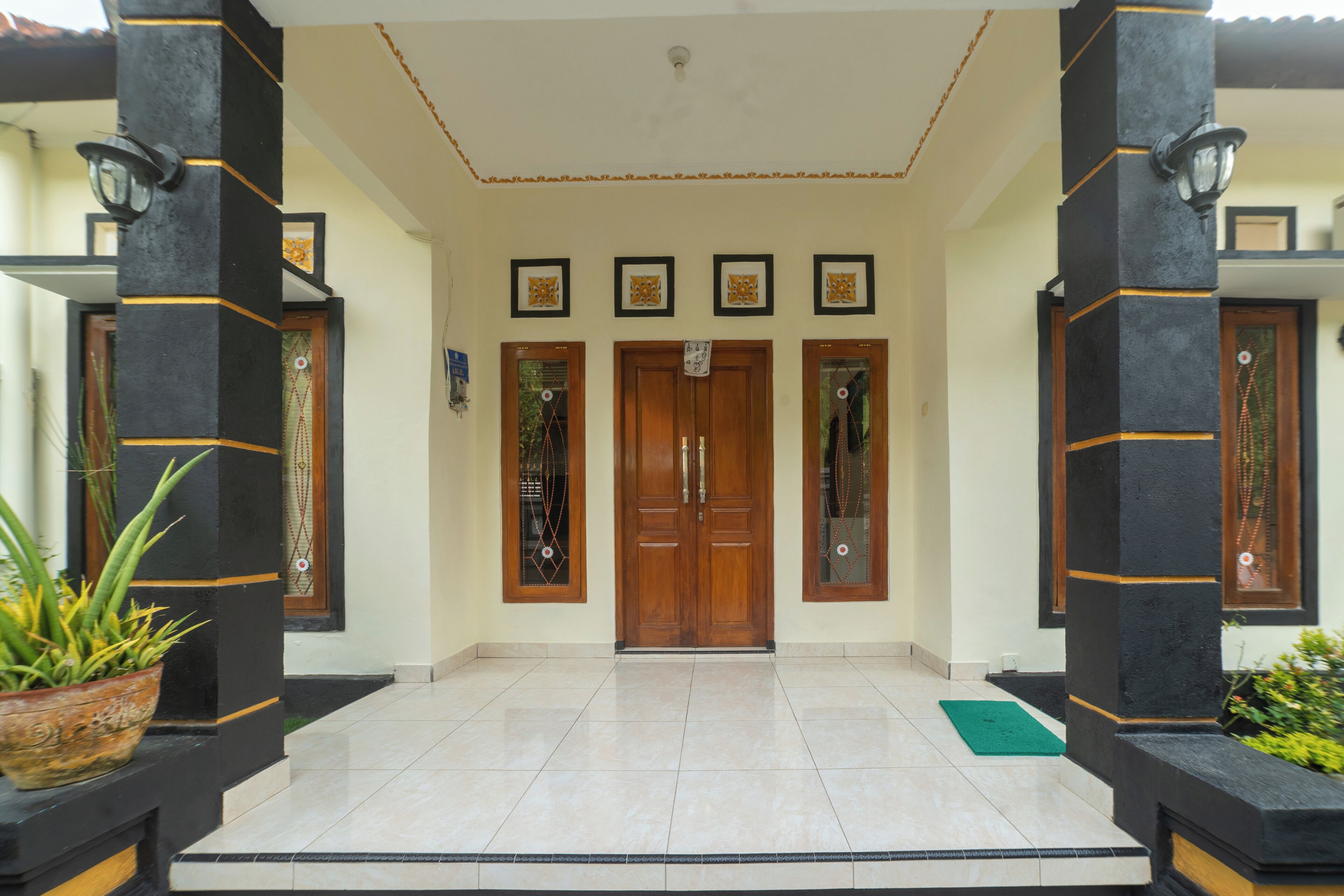 Perincian bahagian luar