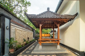 Property grounds - Villa Mesari Lovina (Singaraja)